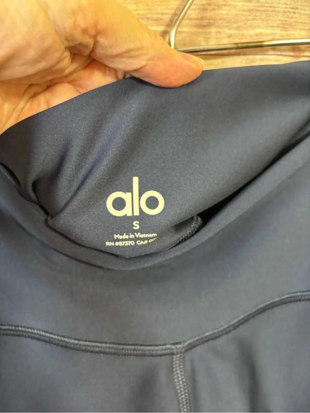 ALO Yoga Navy 7/8 High-Waist Airlift Sculpting Leggings Size Small
